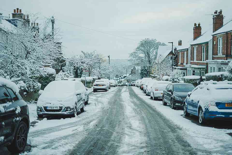 穏やかな予報の中、英国でのホワイトクリスマスはありそうもない featured image
